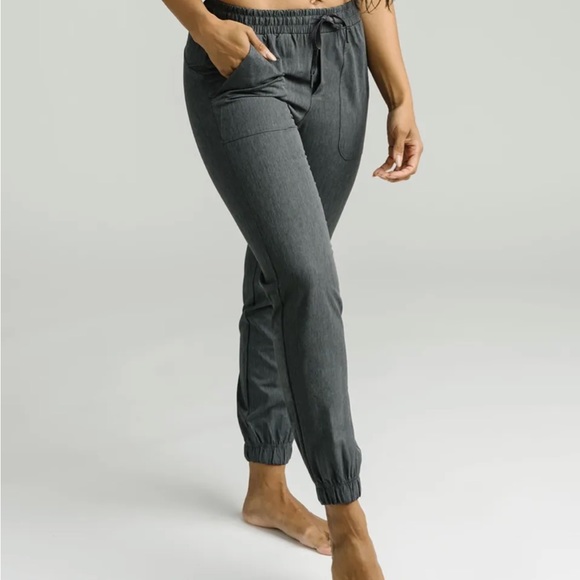 ZYIA Pants - Zyia Charcoal Boulevard Joggers